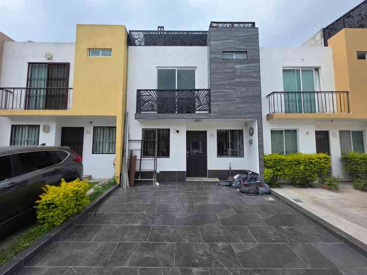 casa en venta isla luzon loma  bonita guadalajara jalisco pu3vynU